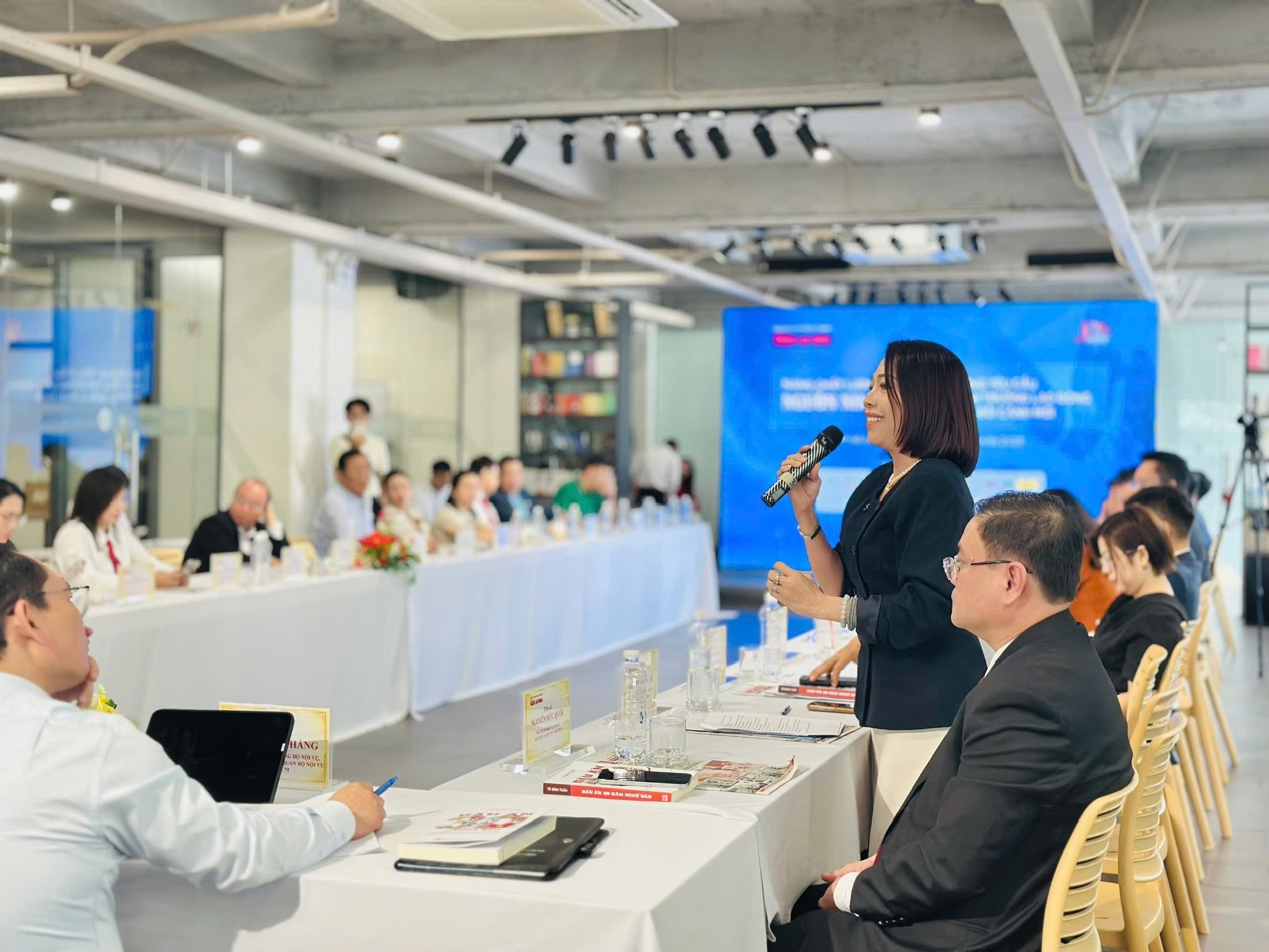 Đào tạo lại nguồn nhân lực thiếu kỹ năng - TS. Nguyễn Thụy Vũ trình bày giải pháp đào tạo lại tại Job Link 2025